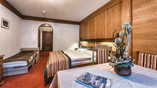 Bed & Breakfast Landhaus H�ttl