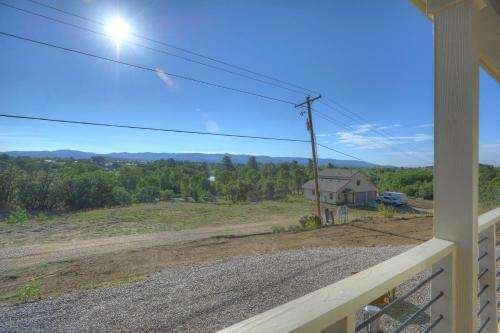Pine River Model Cabin - 1 Br - Bayfield