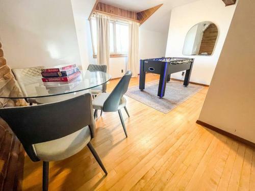Villa Private Mountain Cabin! King Bed * 3 Acres Game Rm