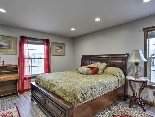 Grey Fox II - Cozy House In The Quiet Country Setting - What Could Be Better
