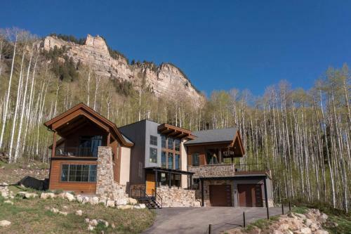 730 Eagle Wing