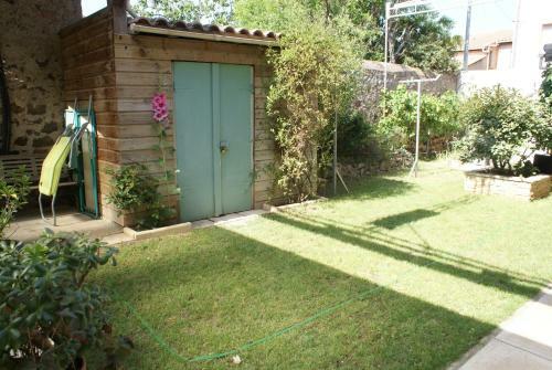 Spacieuse Maison de Village Avec Jardin Patio