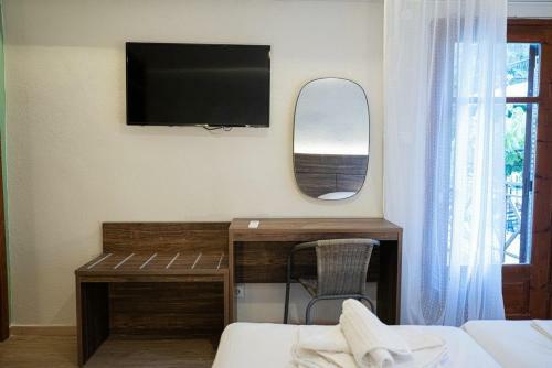 Este Luxury Apartments
