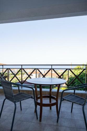 Este Luxury Apartments