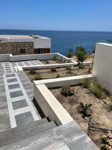 Syros Villa