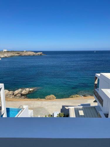 Syros Villa