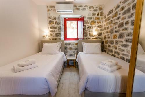 Athina-apea Villas