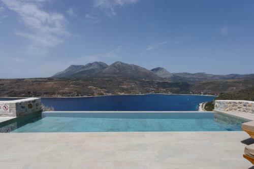 Athina-apea Villas