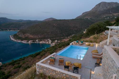 Aris-apea Villas