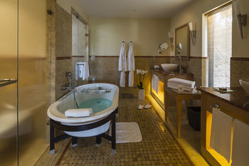 Terre Blanche Hotel Spa Golf Resort