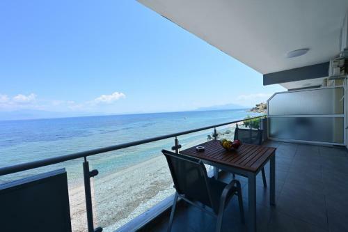 Hostal New Times Seafront Hotel Apartments Melissi