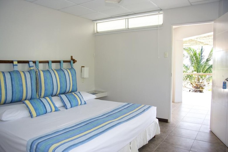 Hotel Punta Sal Suites & Bungalows Resort