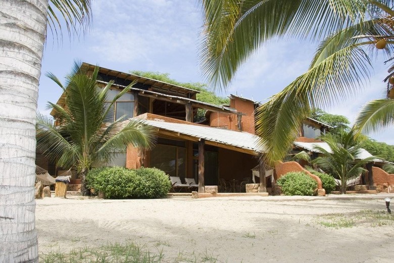 Hotel Punta Sal Suites & Bungalows Resort