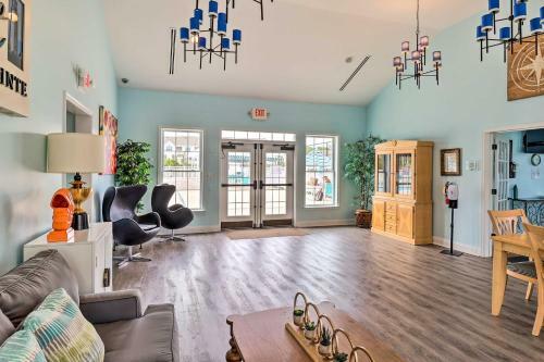 Apartamento Chic Rehoboth Condo With Pool About 2 Mi To Beach!