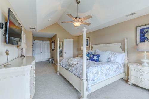 Grande At Canal Pointe 37283 Trent Ct