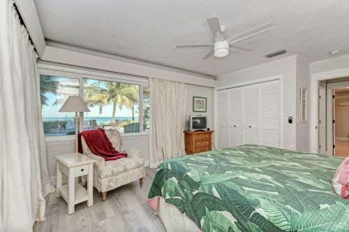 My Private Beach - 826a S Bay