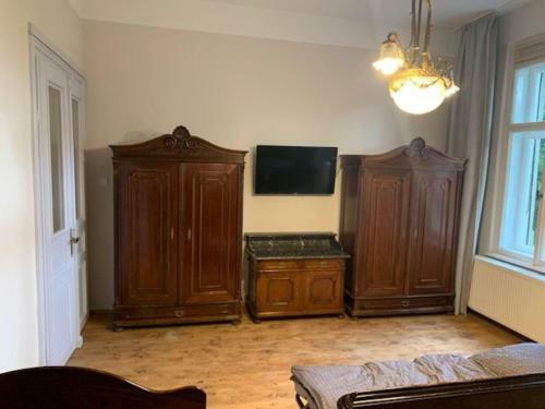 Spacious Holiday Home In Luknov With Private Garden