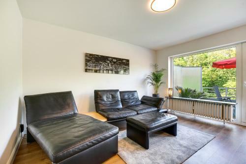 George Apartment