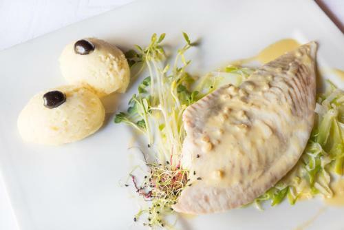 Hotel H�tel La Gentilhommi�re