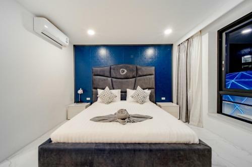 Splash Pool Villa