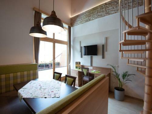 Lovely Apartment In Umhausen With Balcony
