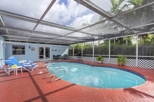 Gorgeous 3 Bdr, Amazing Bbq Area, Pool And More