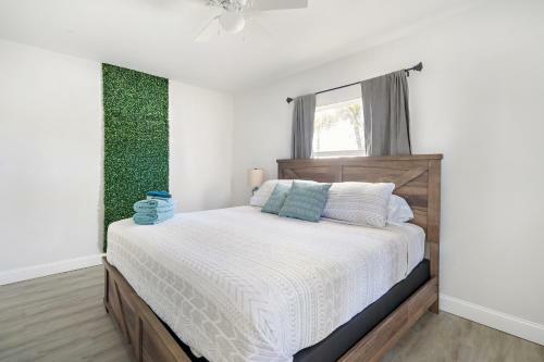 Resort Style Home W/ Pool Mins To Beach & Delray