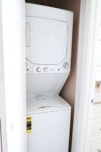Bonita Luxury Living - Private Dock - By The Beach