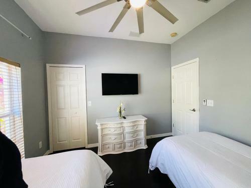 Paradise Pool Home Near Img And Siesta Key Beach