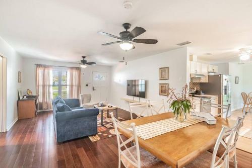 Casabetty Clearwater Florida