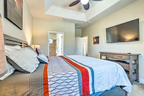 Tropical Cape Coral Retreat With Lanai And Pool!