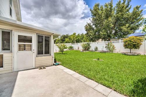 Spacious Haines City Home Yard And Game Room!