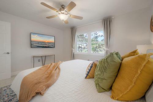 A Dream Vacation Home Only 5 Mins To Beaches And With Pool