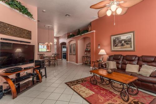 Windsor Palms-ru1010