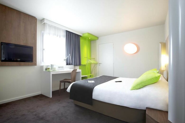 Hotel Campanile Carcassonne Est - La Cit�