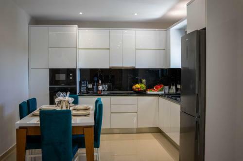 Valeria Private Villa