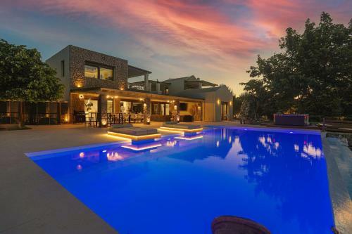 Wild Willow Villa