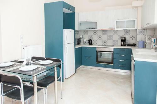 Great Apartment In Piraeus