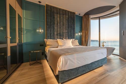 Fabulous Villa With Bunker And Private Beach