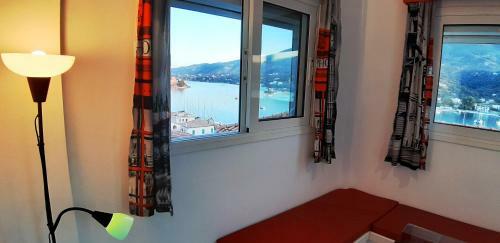 Apartamento Traditional House With Sea View ''mylos''