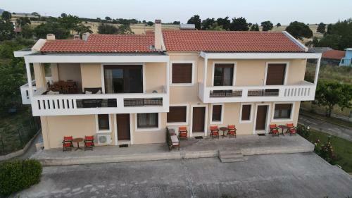 Aktaion Apartments