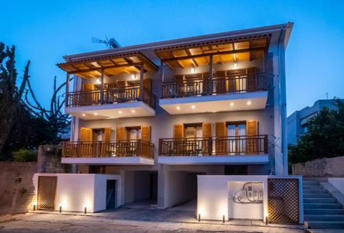 Ionis Apartments