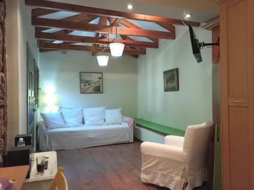 Sivros Village House