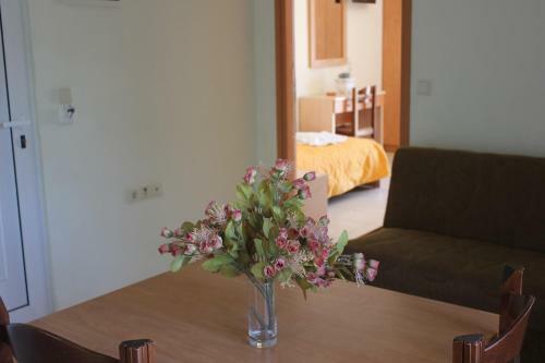 Hostal Virgin Mary