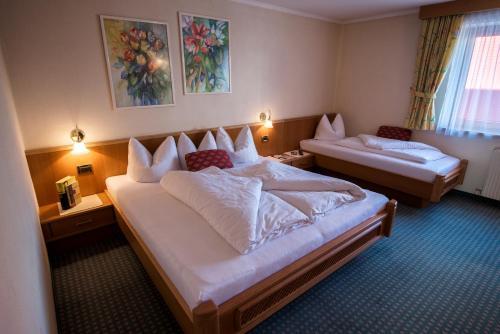 Hostal Pension M�hlbacher