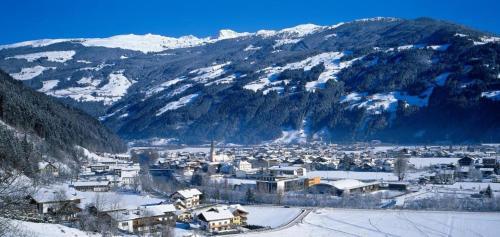 Hostal Pension M�hlbacher