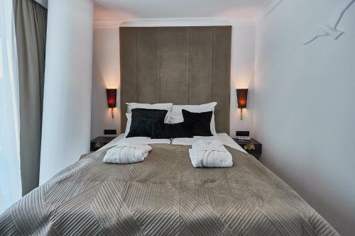 Wave Gold Apartment By Check-in