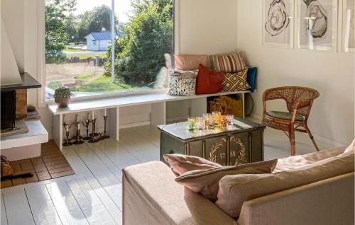 Awesome Home In Tr�sl�vsl�ge With 4 Bedrooms #269