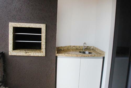 Apartamento Bel�ssimo Apto Frente Avenida