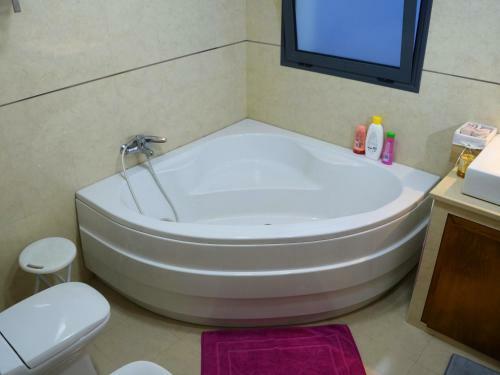 Hostal Cabo Da Vila Guesthouse